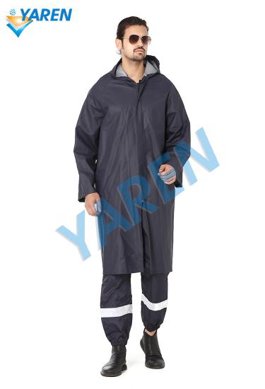 112-Umke Raincoat Suit