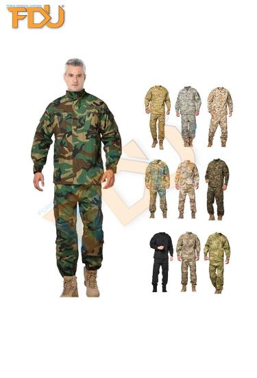  Soldier Camouflage Suit