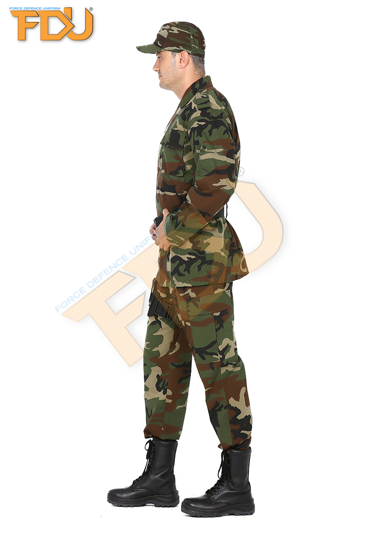 FDU-2060%20Soldier%20Camouflage%20Suit