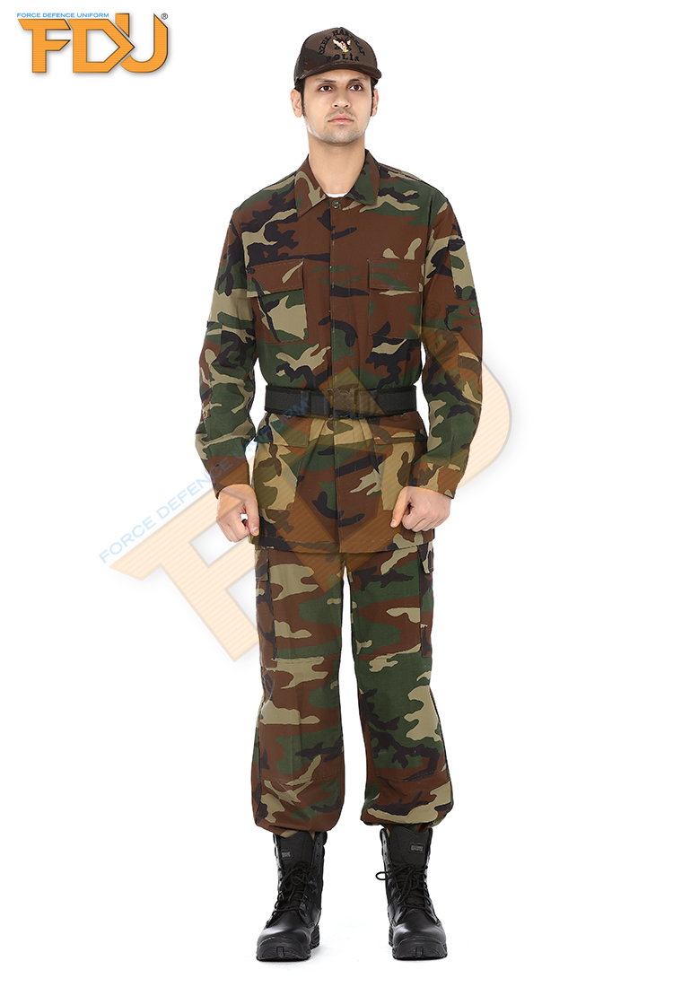 FDU-2063%20Soldier%20Camouflage%20Suit