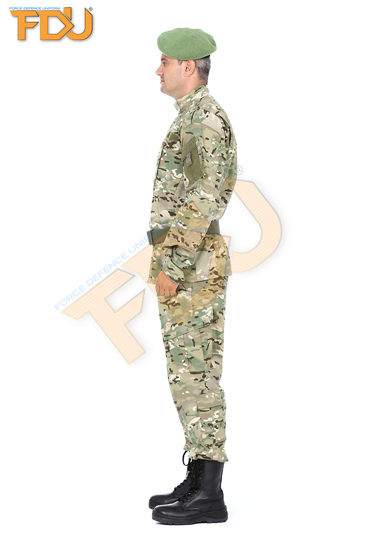 FDU-2066%20Soldier%20Camouflage%20Suit