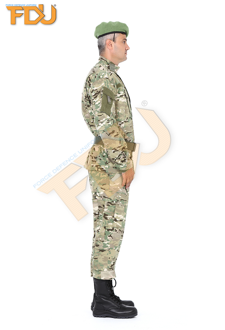 FDU-2066%20Soldier%20Camouflage%20Suit