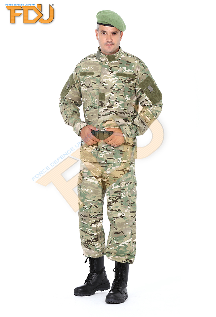 FDU-2066%20Soldier%20Camouflage%20Suit