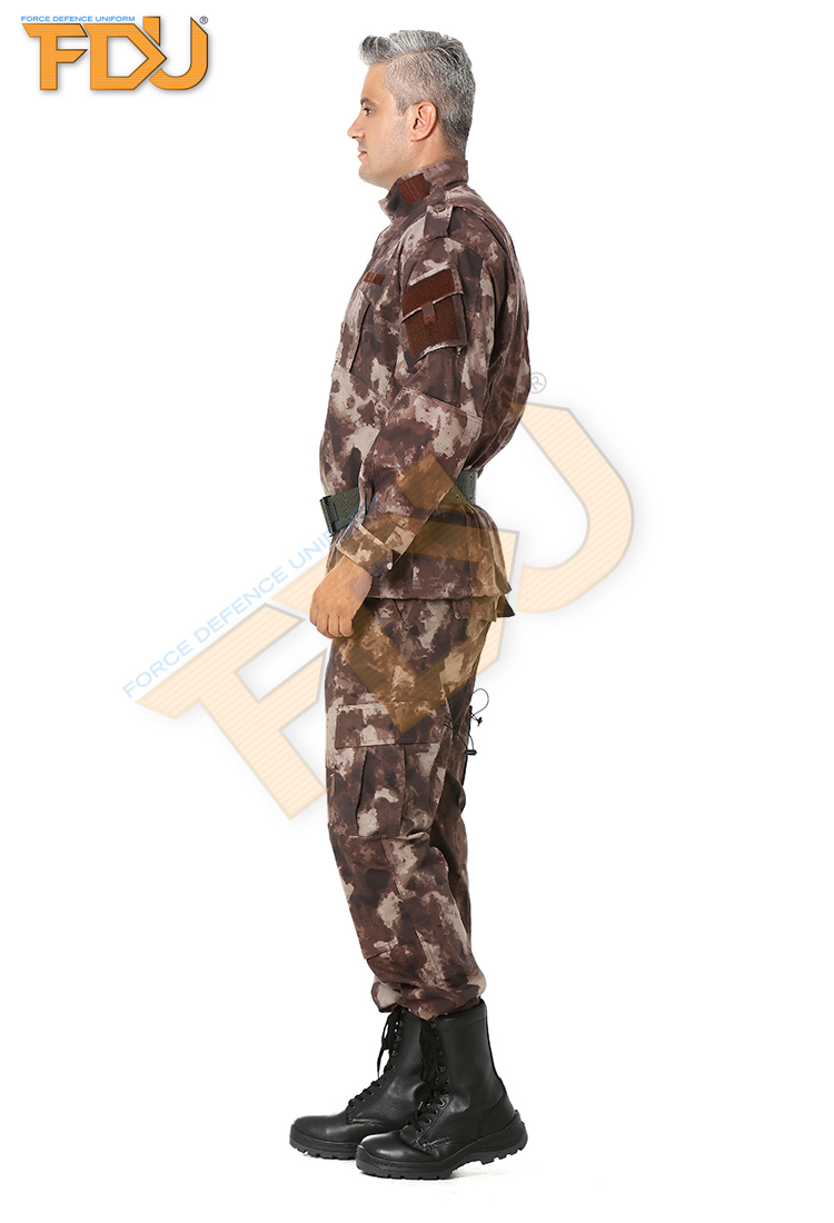 FDU-2079%20Soldier%20Camouflage%20Suit