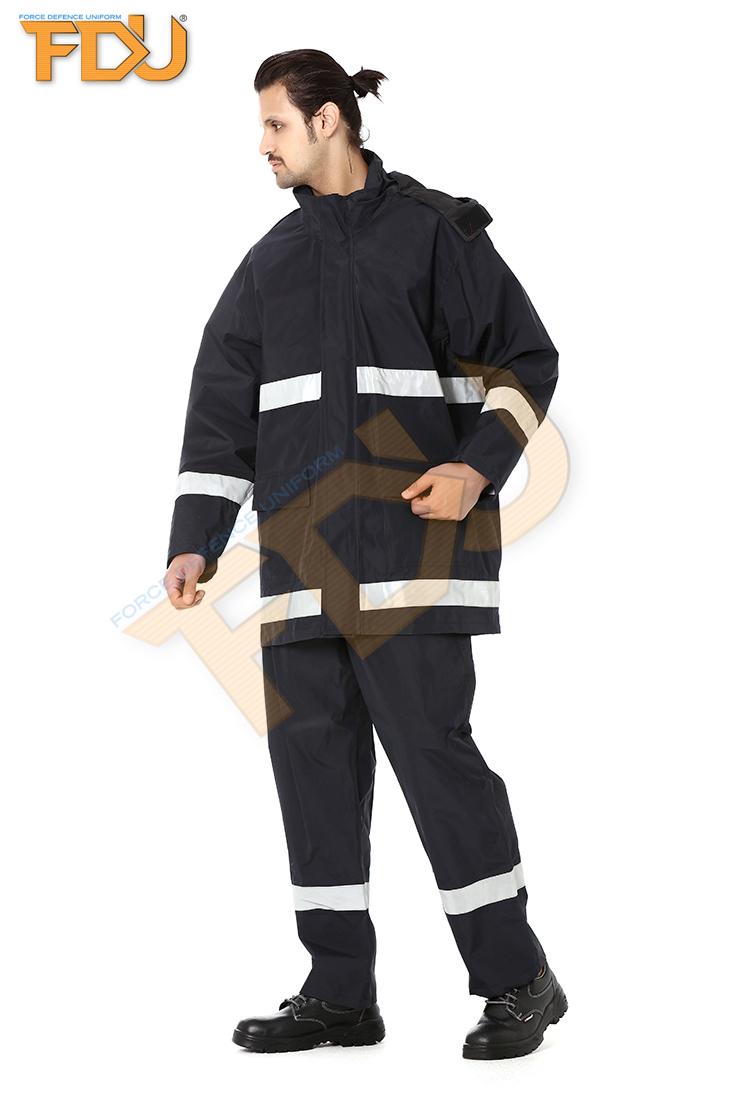 FDU-2676%20Raincoat%20Suit