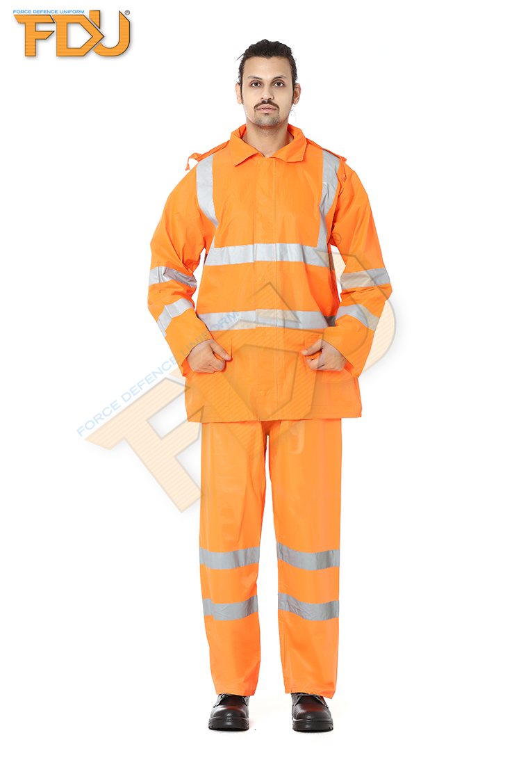 FDU-2688%20Raincoat%20Suit